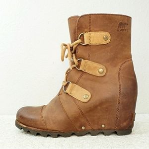 SOREL x Anthropologie Joan of Arctic Lexie Lace up brown Leather Boots 8